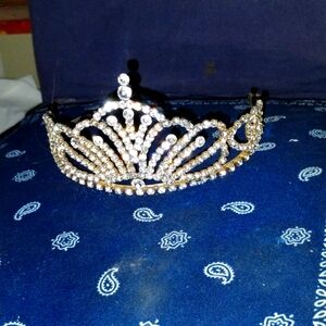 Diamond crown